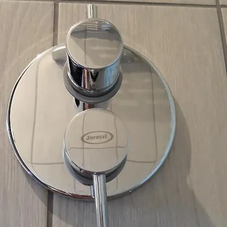 Nadine Penthouse Studio Appartement Napels